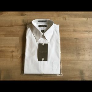 NWT Claybrooke Wrinkle Free Broadcloth